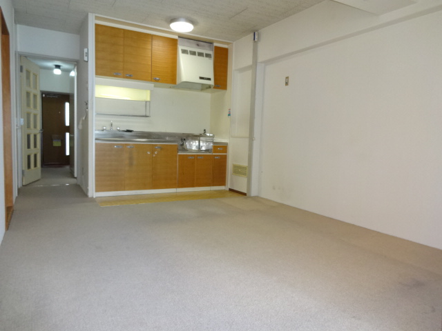 Living and room