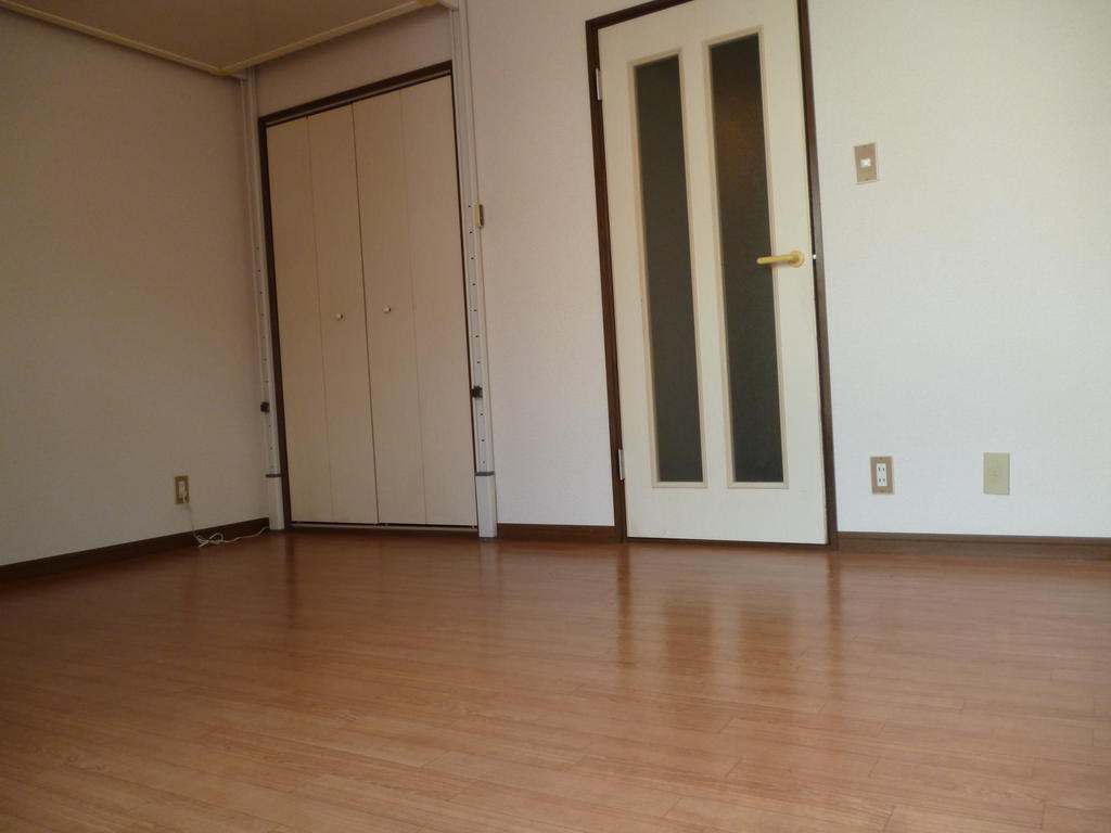 Other room space
