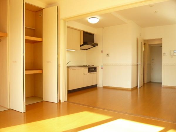 Living and room