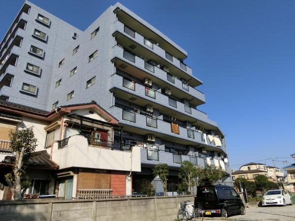 Local appearance photo. Appearance (2013 November shooting)