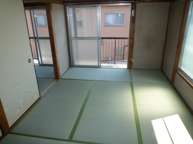 Living and room