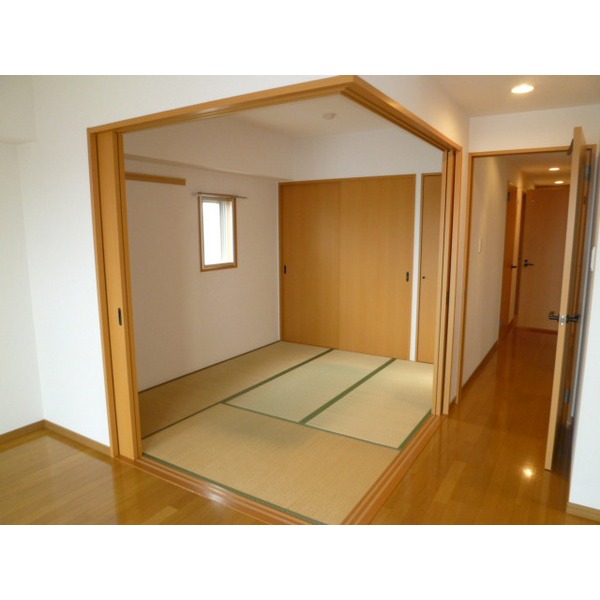Living and room