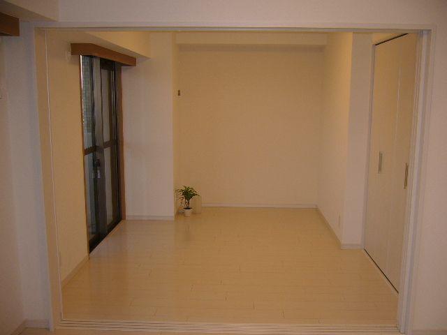 Non-living room. Western style room