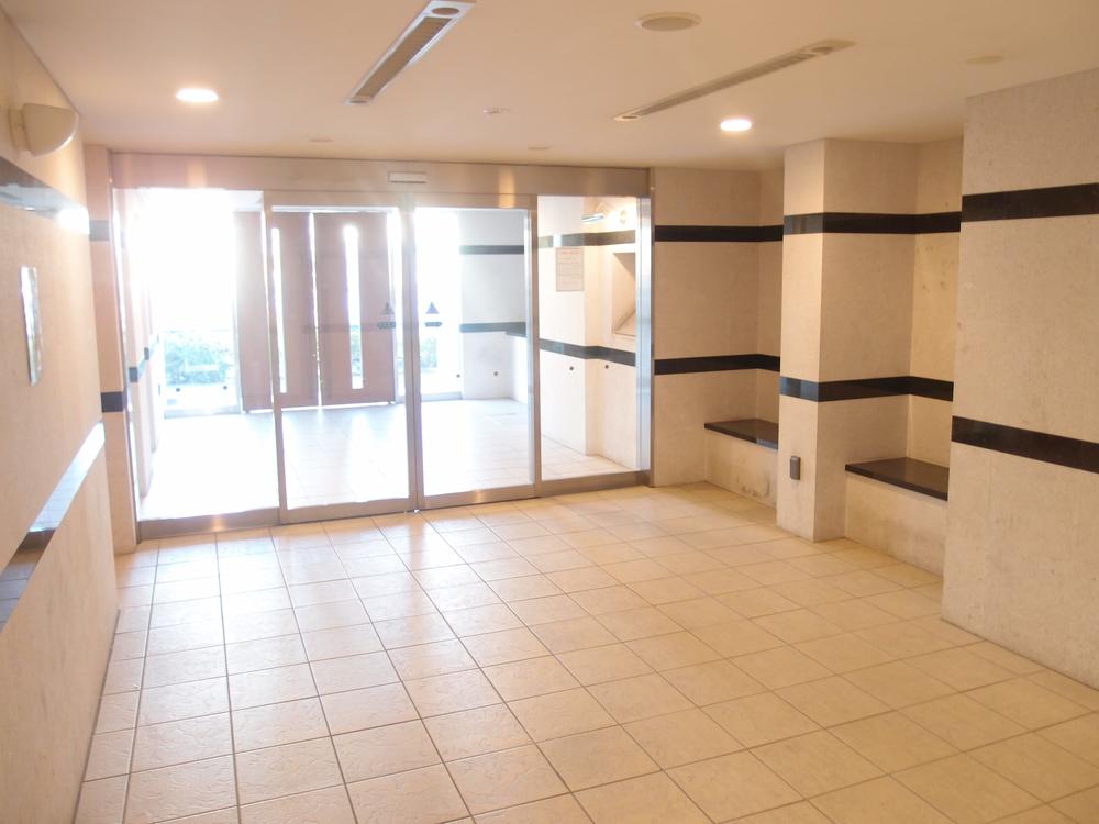 Entrance. Building entrance