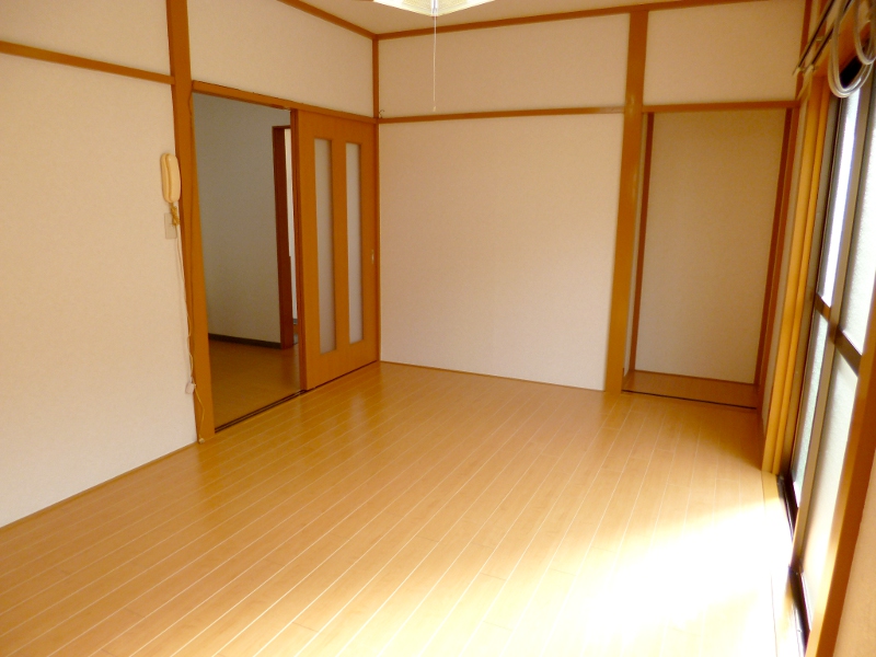 Living and room