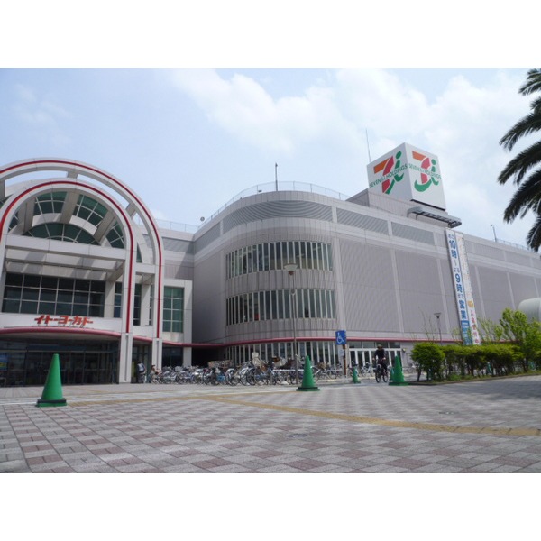 Supermarket. Tobu Store Co., Ltd. Minamikasai store up to (super) 63m
