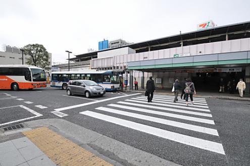 station. There are many commercial facilities if you go to 960m Koiwa Station to JR Koiwa Station