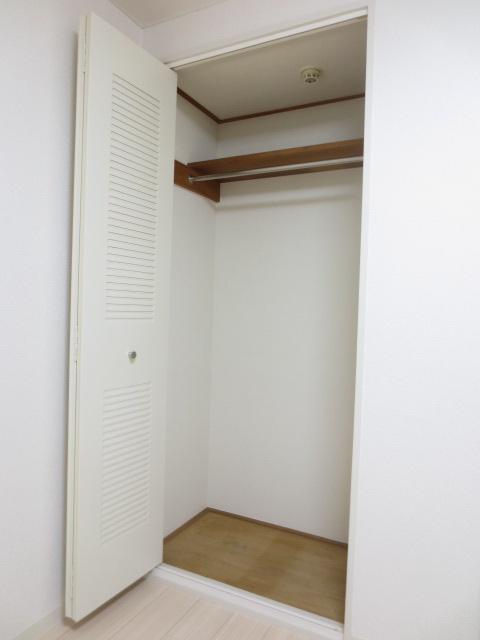 Receipt. closet