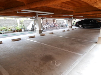 Parking lot
