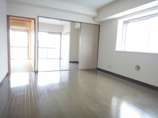 Other room space
