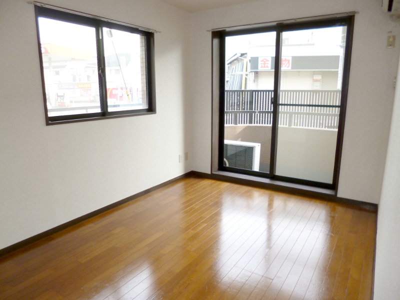 Living and room