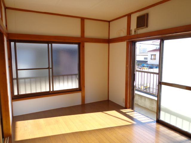 Living and room