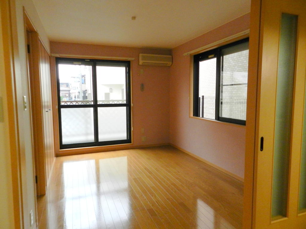 Living and room