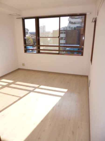 Other room space