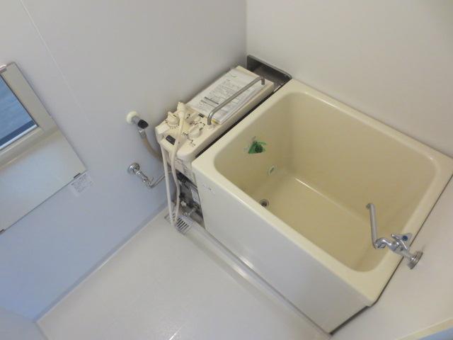 Bath. Bathroom