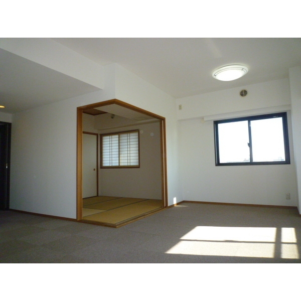 Living and room
