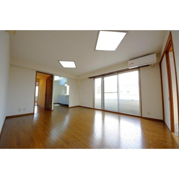 Living and room