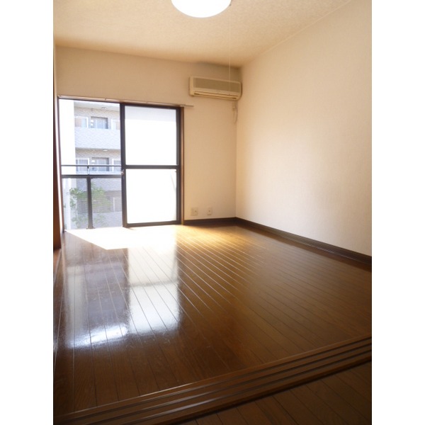 Other room space