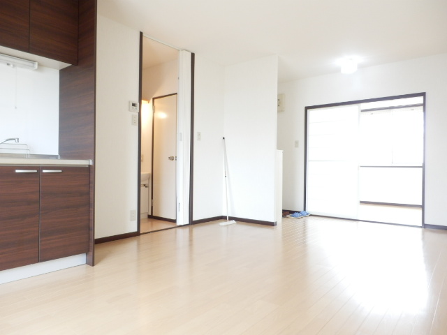 Living and room