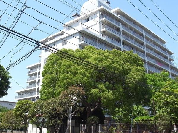 Local appearance photo. Large-scale apartment of the total number of units 144 units