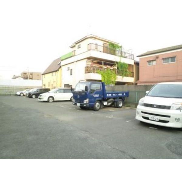 Parking lot