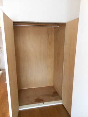 Receipt. closet