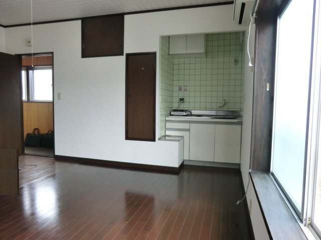 Living and room