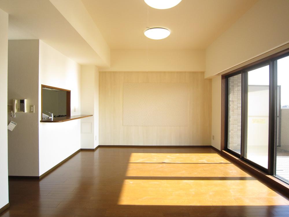 Living. Indoor (12 May 2013) Shooting