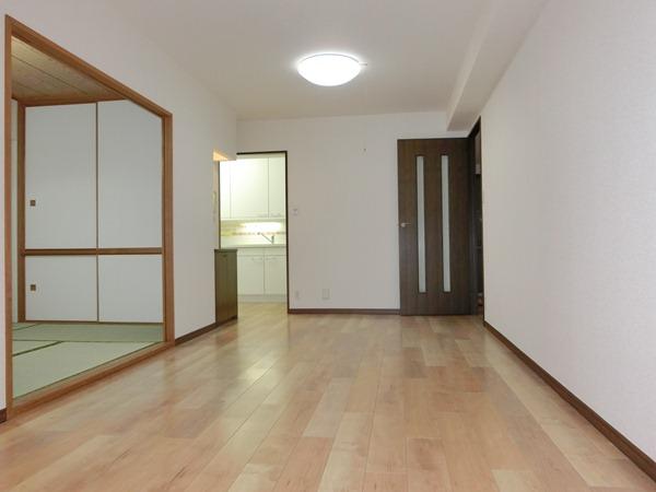 Living. Indoor (11 May 2013) Shooting