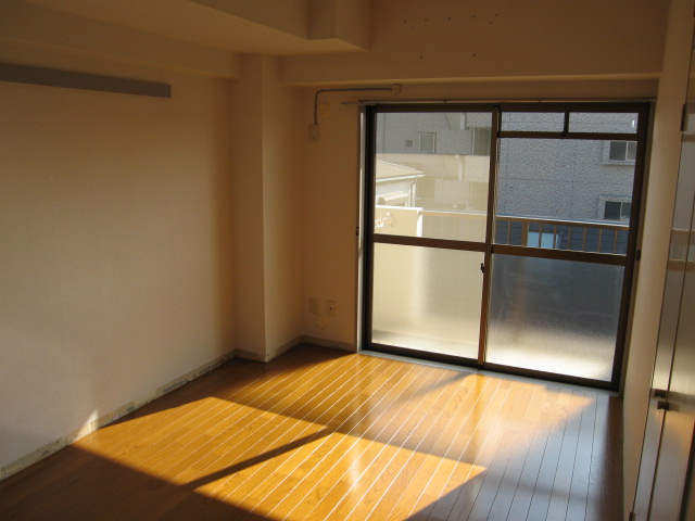 Other room space