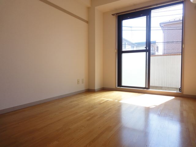 Living and room. Western-style another angle