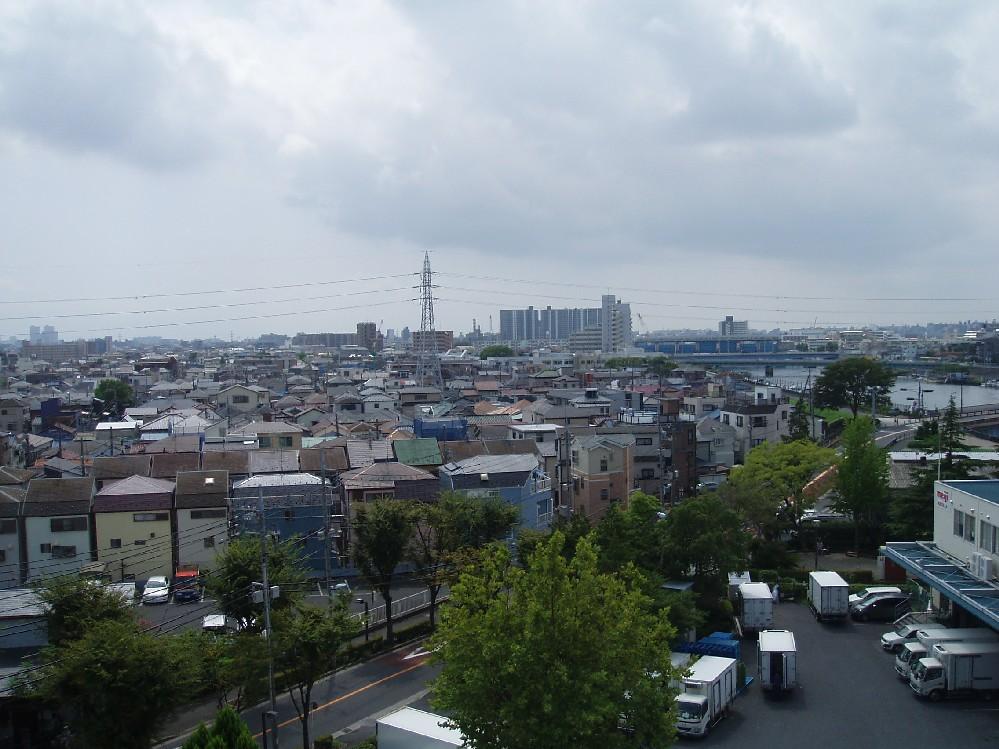 View photos from the dwelling unit. Local (September 2013) Shooting