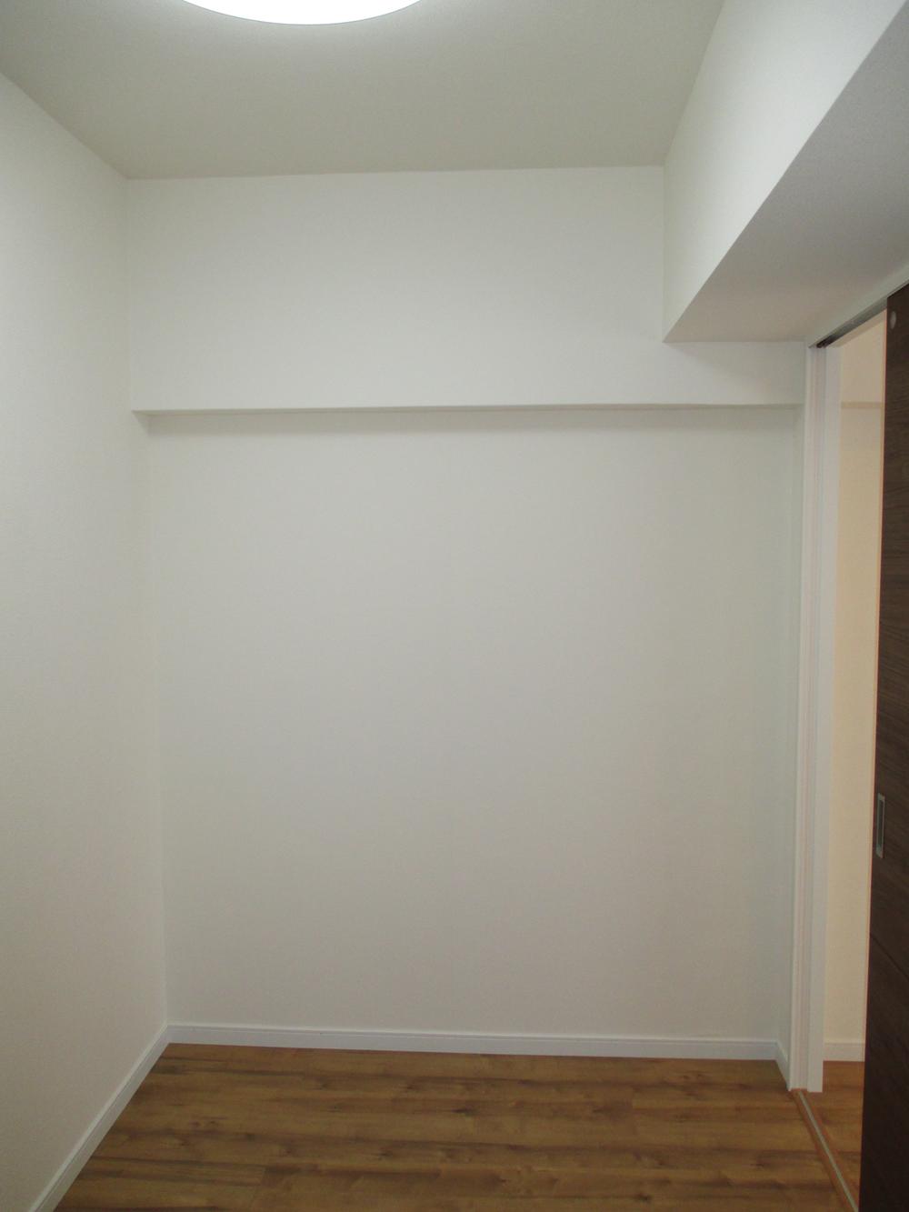 Other. Walk-through closet