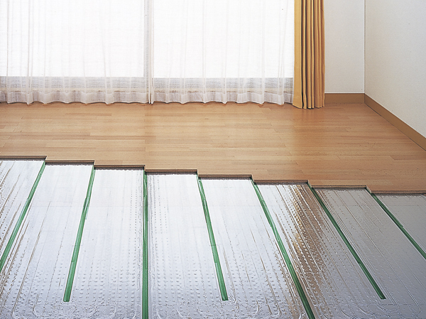Living.  [TES hot water floor heating] living ・ In the dining, Adopt the TES hot-water floor heating to warm naturally the whole room from feet. House dust is also clean not increase wound. (Same specifications)
