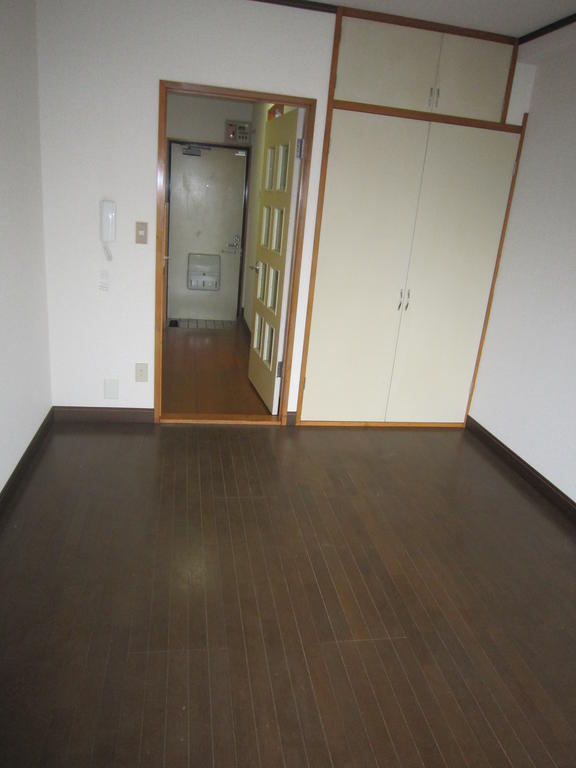 Other room space