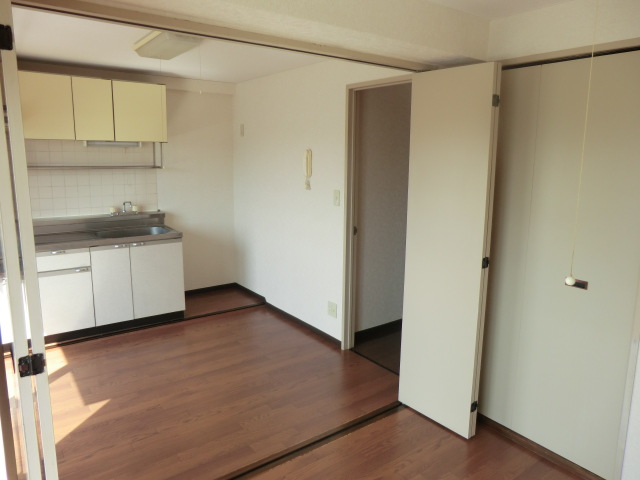 Living and room