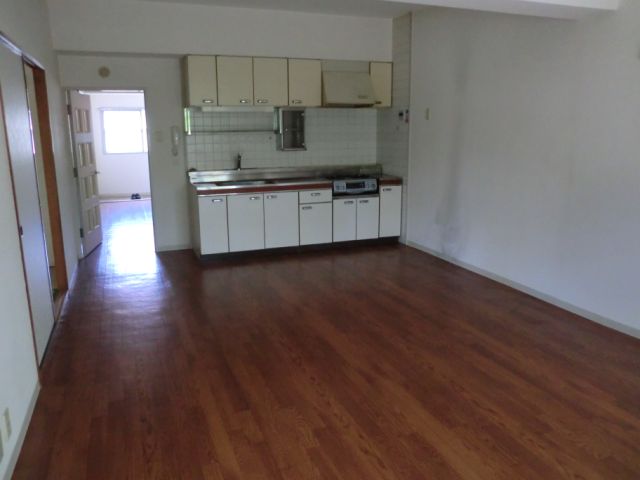 Living and room