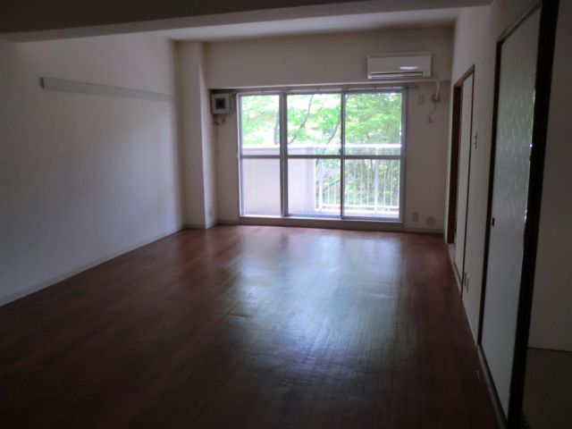 Other room space