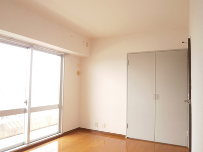Living and room. You can use clean our room because it comes with a large storage.