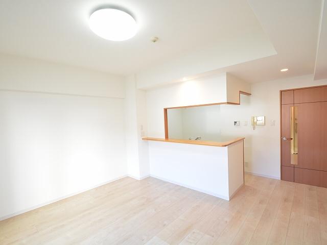 Living. Bell Jules Fuchu-cho Bubai LDK