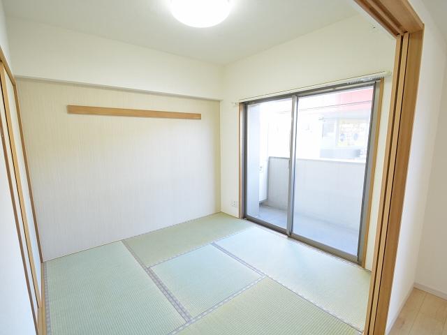 Non-living room. Bell Jules Fuchu Bubai cho Japanese-style room