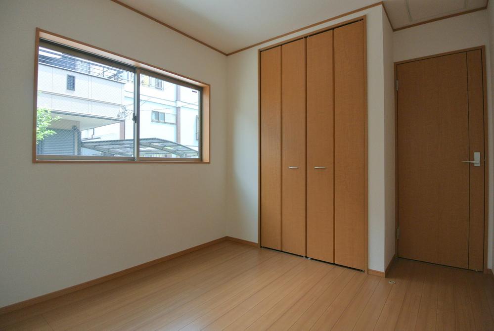 Non-living room. Indoor (September 2013) Shooting