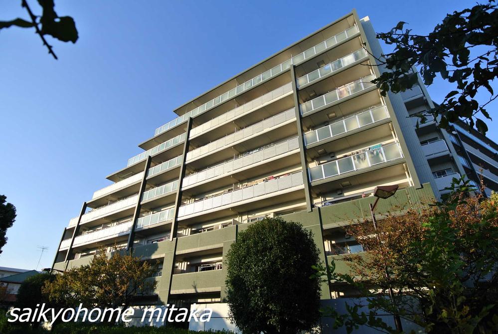 Local appearance photo. local