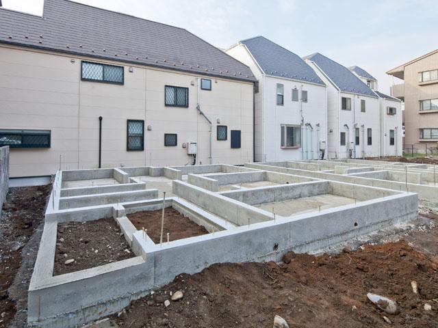 Local appearance photo. Local (11 May 2013) Shooting