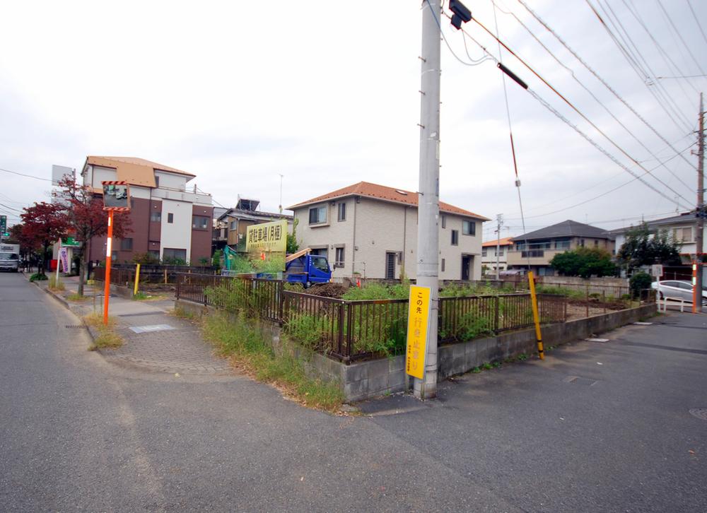 Local appearance photo. Local (10 May 2013) Shooting