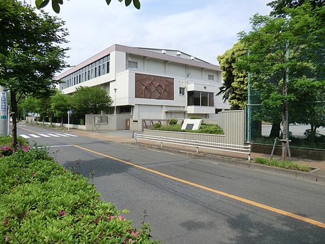 Junior high school. 900m to Fuchu Municipal Asama junior high school