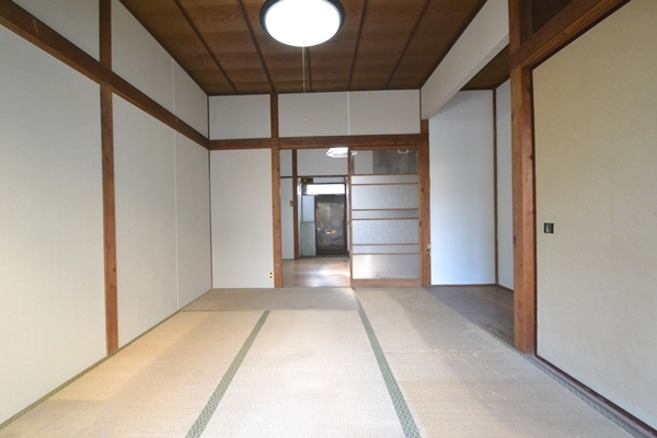 Living and room. Japanese-style room 6 quires