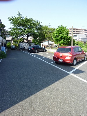 Parking lot