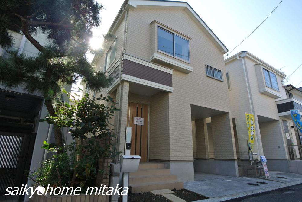 Local appearance photo. local