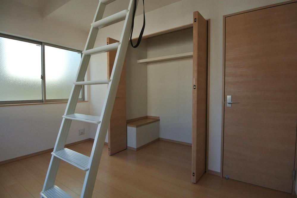 Non-living room. Interior